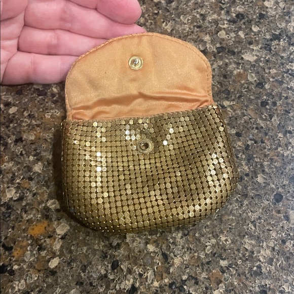 WHITING & DAVIS Vintage Gold Tone Metal Mesh Coin Purse - Picture 2 of 10